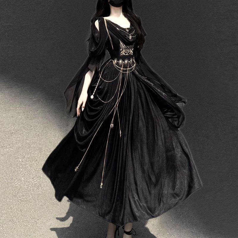 Sweet_Promise_Black_Gothic_Lolita_V-neck_A_Line_With_Waist_Chain_Women's_Jsk_/_Jumper_Skirts_979934063030_MISSTT