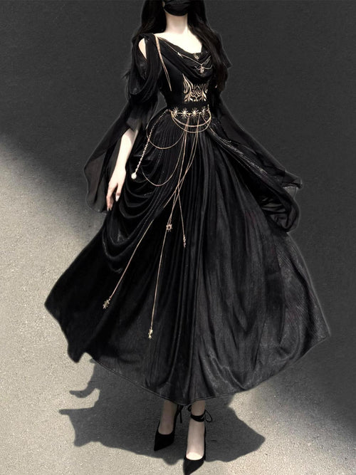 Sweet Promise Black Gothic Lolita V-neck A Line With Waist Chain Women's Jsk / Jumper Skirts