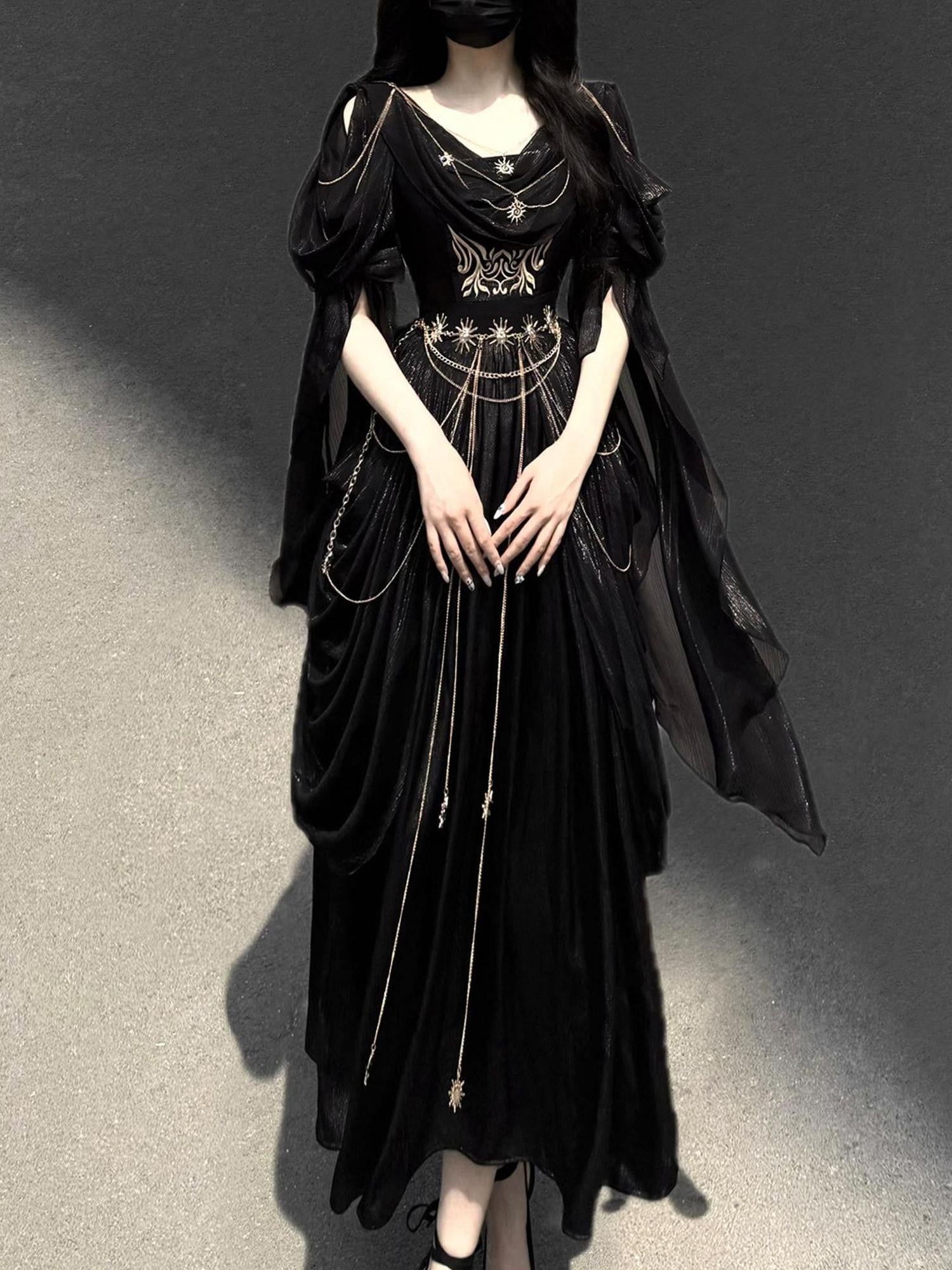 Sweet Promise Black Gothic Lolita V-neck A Line With Waist Chain Women's Jsk / Jumper Skirts