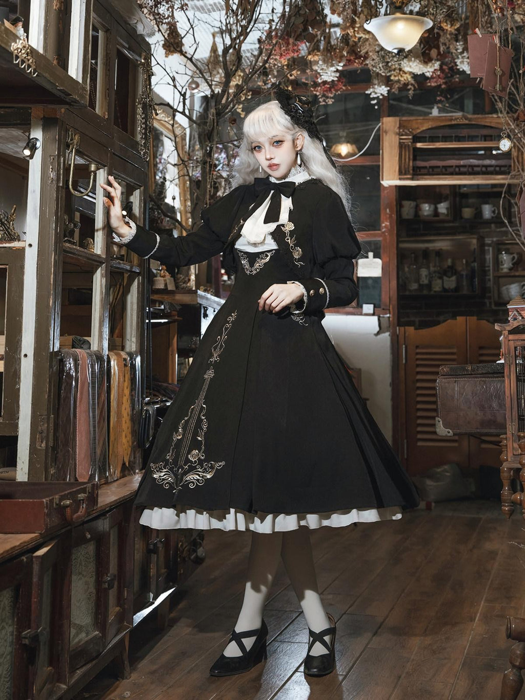 Sweet Promise Black Rose Gothic Nun Stand Collar Women's Suspender Three Piece Jsk Sets