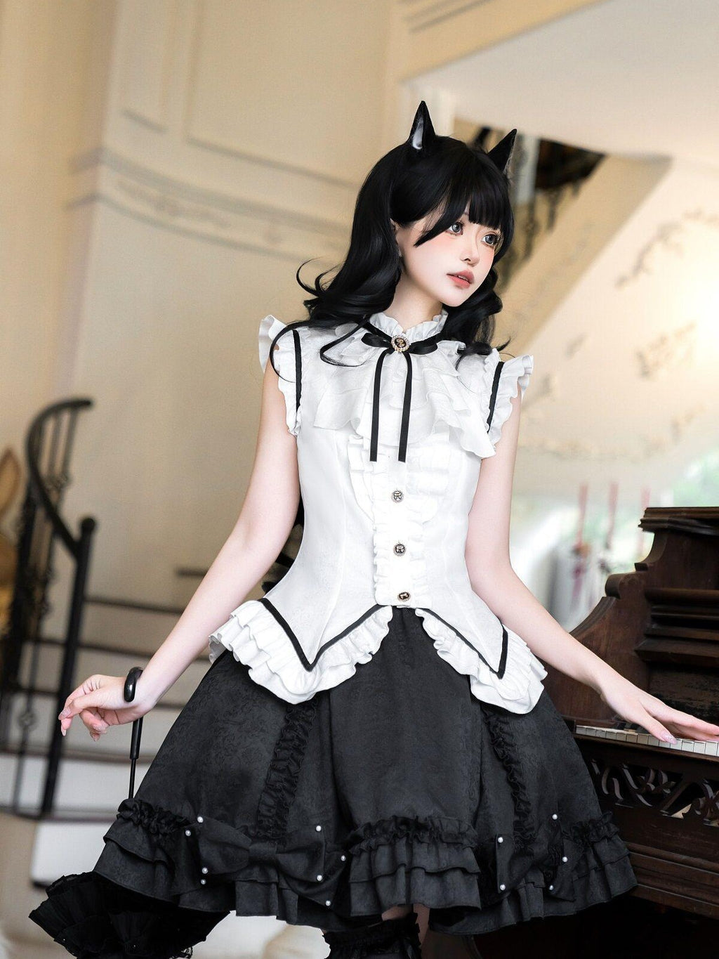 Sweet Promise Black White Gothic Lolita Maid Japanese Schoolgirl Women's Jsk / Jumper Skirts