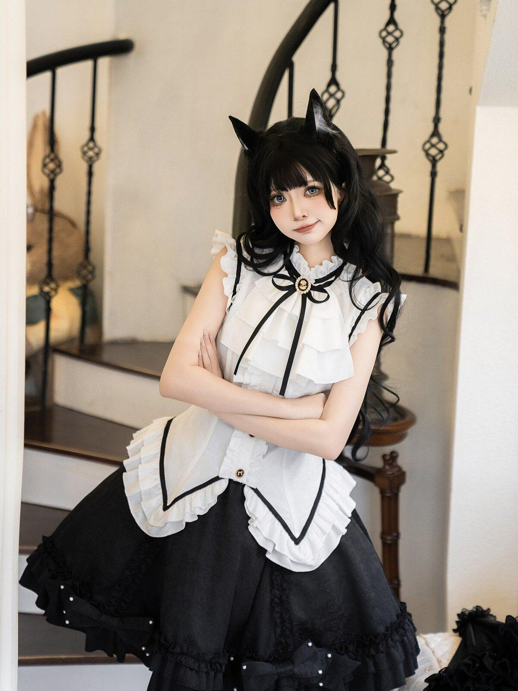 Sweet Promise Black White Gothic Lolita Maid Japanese Schoolgirl Women's Jsk / Jumper Skirts