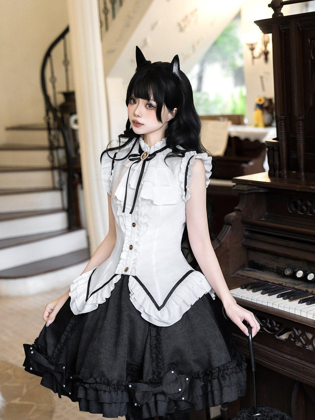 Sweet Promise Black White Gothic Lolita Maid Japanese Schoolgirl Women's Jsk / Jumper Skirts