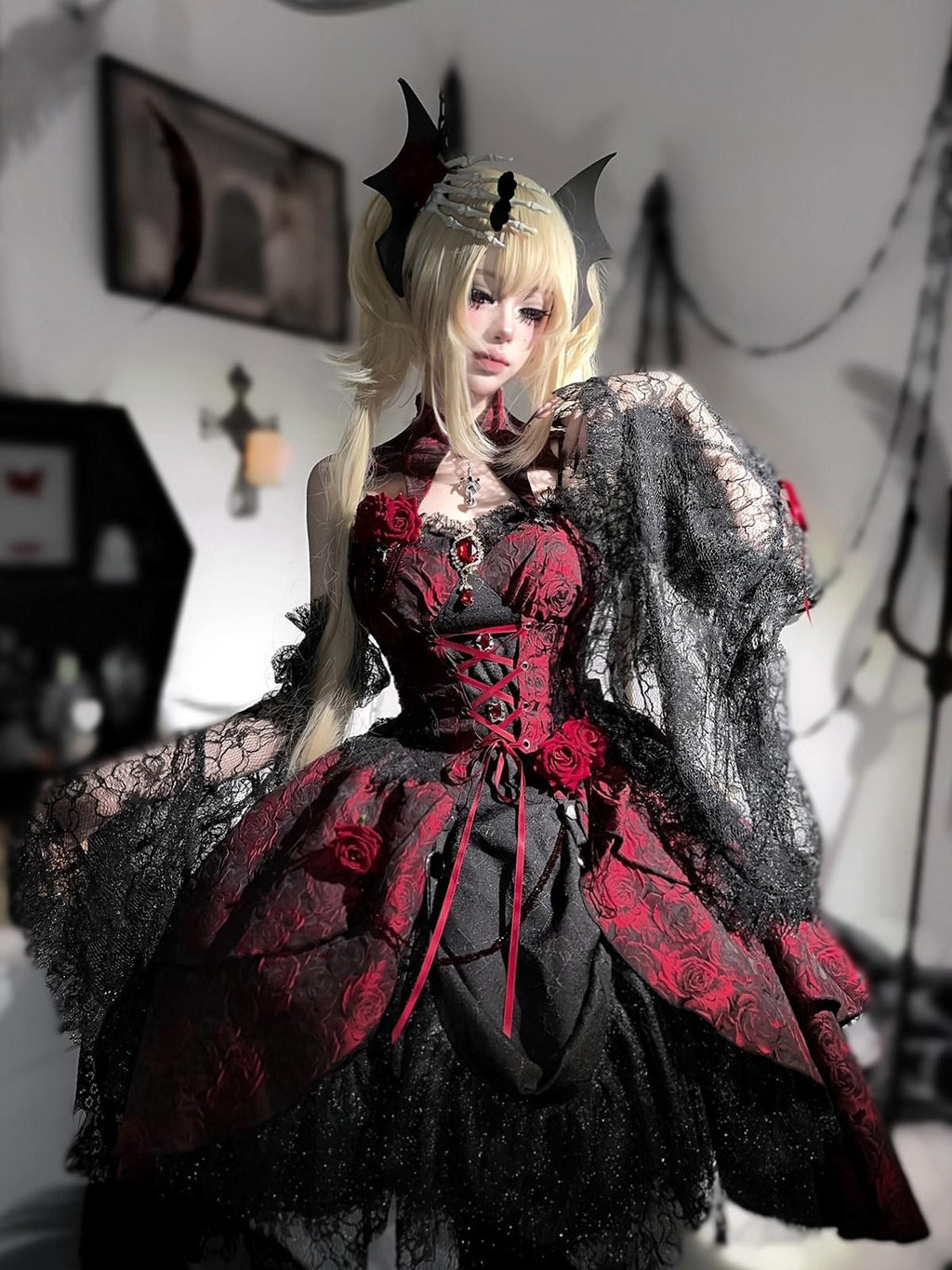 Sweet Promise Dark Gothic Lolita Halter Neck Swallowtail Women's Jsk / Jumper Skirts