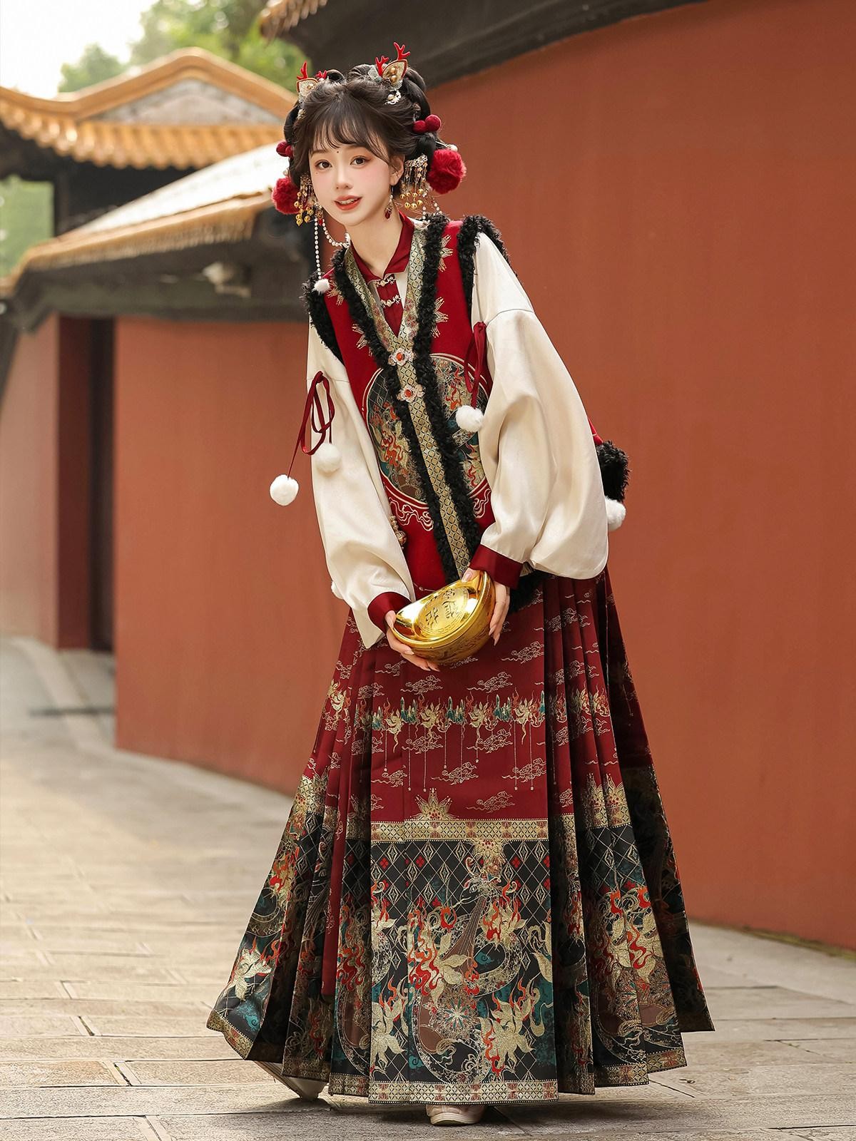 Sweet Promise Embroidered Bijia Pompom Top Woven Gold Horse Pattern Women's Polyester Op Sets