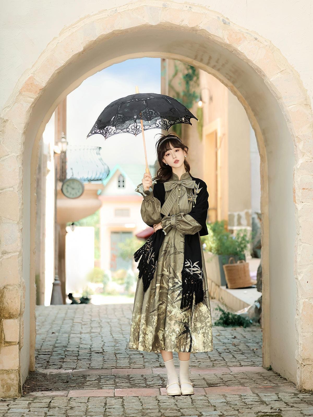 Sweet Promise Gilded Bamboo Lolita A Line Stand Collar Three Piece Women's Skirt Sets