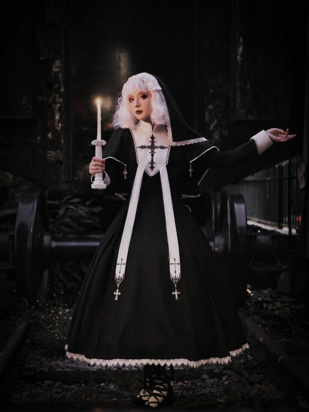 Sweet Promise Halloween Gothic Lolita Cape Women's Polyester Long Sleeve Op