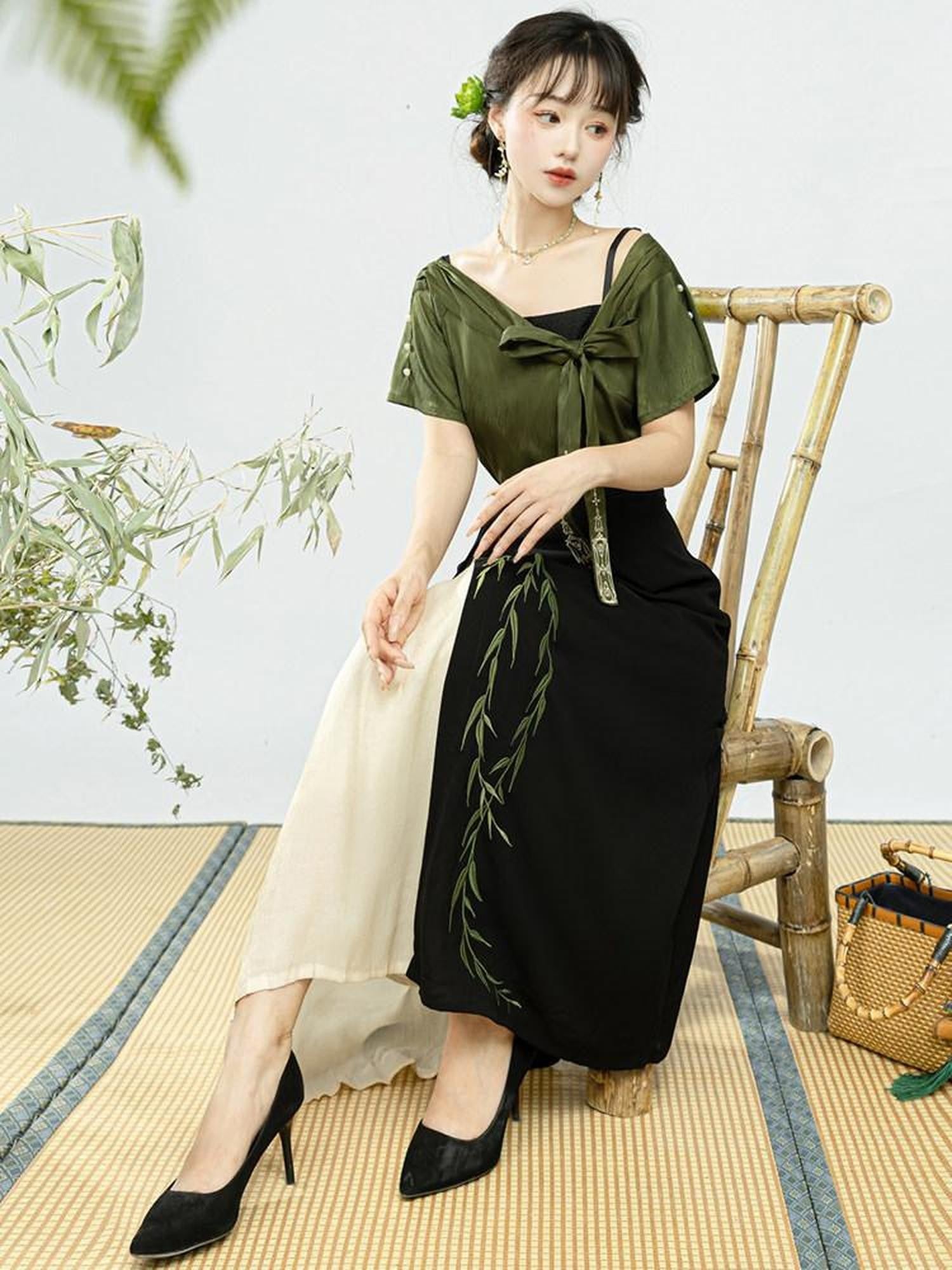 Sweet Promise Han Element Lolita V-neck High Waist Three Piece Women's Polyester Skirt Sets
