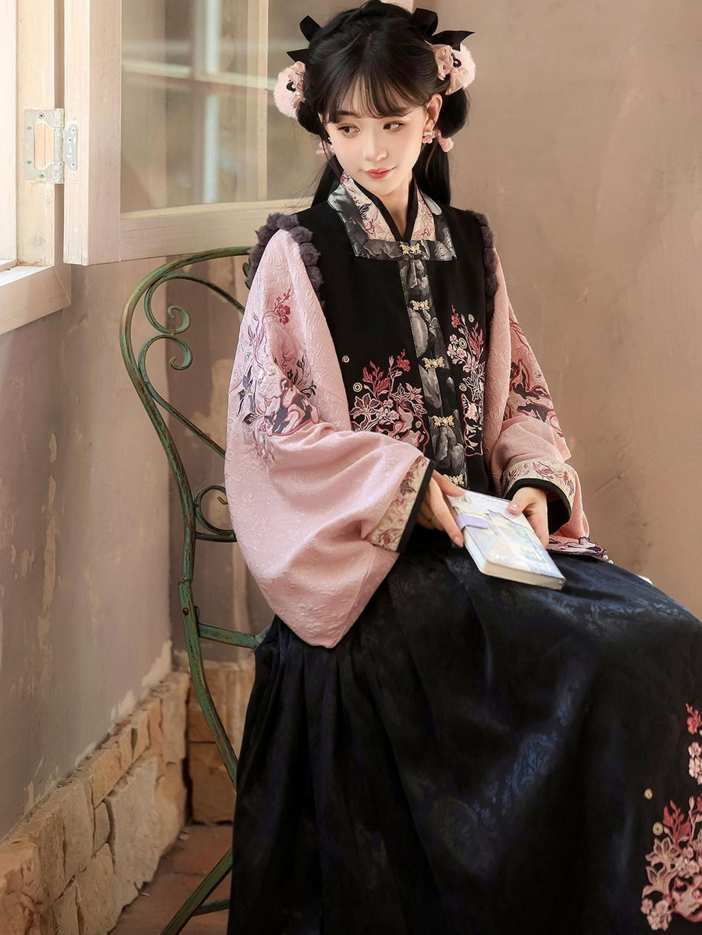 Sweet Promise Hanfu Retro Mamian Skirt Cross Collar Vest New Chinese Style Women's Skirt Sets