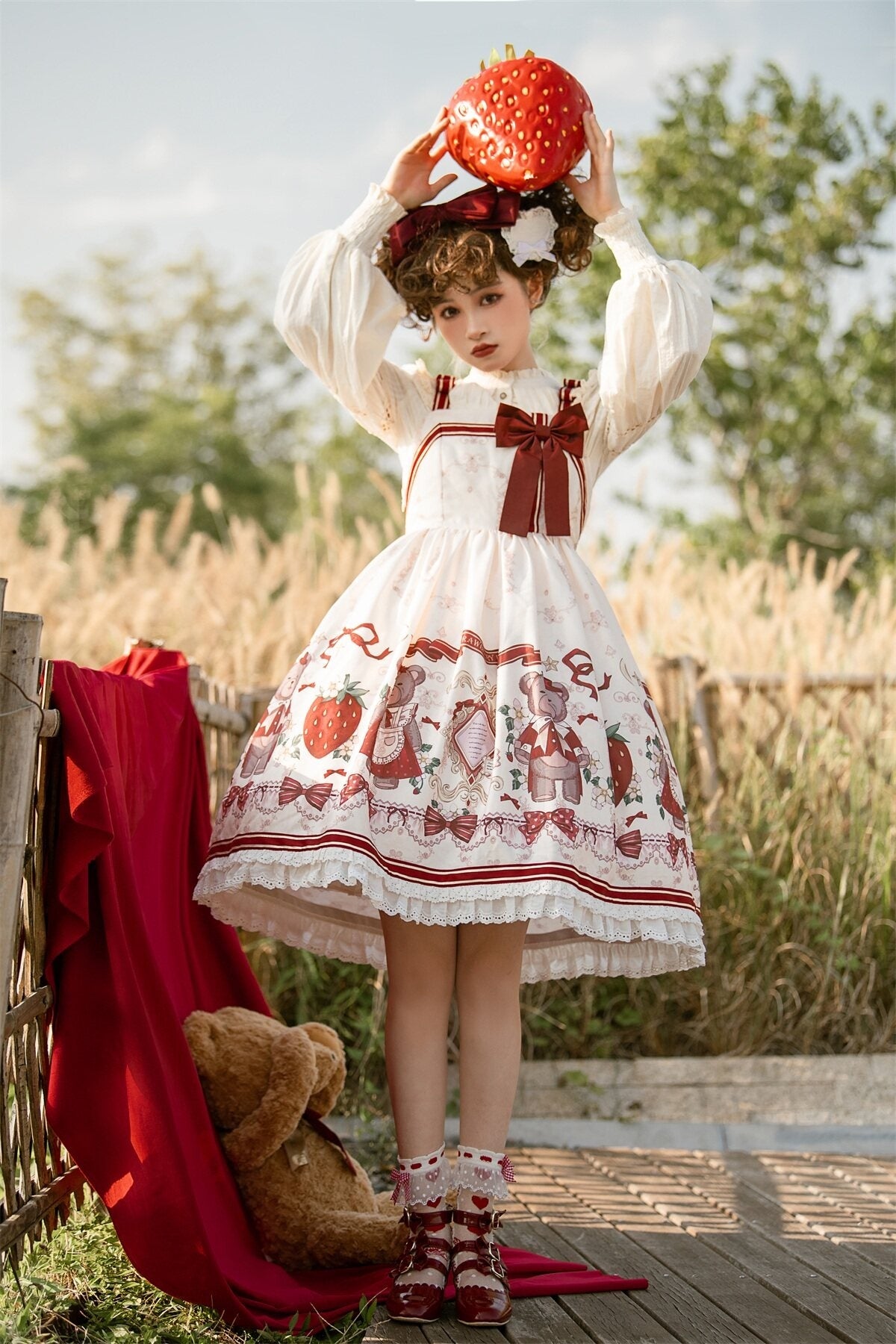 Sweet_Promise_Princess_Lolita_Zippered_A_Line_Round_Neck_Long_Sleeve_Women's_Polyester_Capelets_692474588933_MISSTT