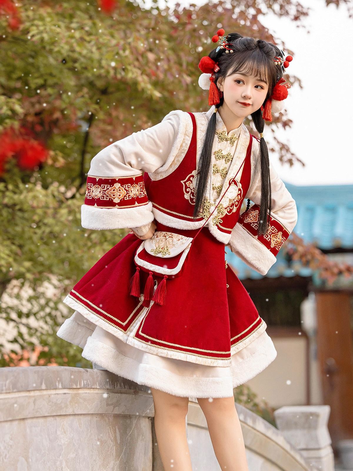 Sweet Promise Red Chinese Lolita A Line Round Neck Three Piece Women's Skirt Sets