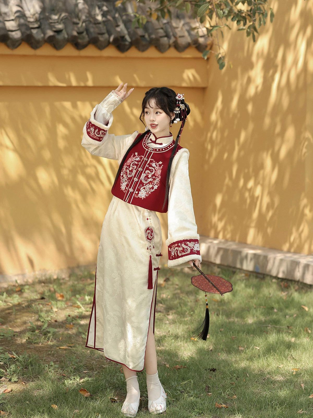 Sweet Promise Red Chinese Style Modified Hanfu Qipao Tassel Vest Women's Polyester Op Sets