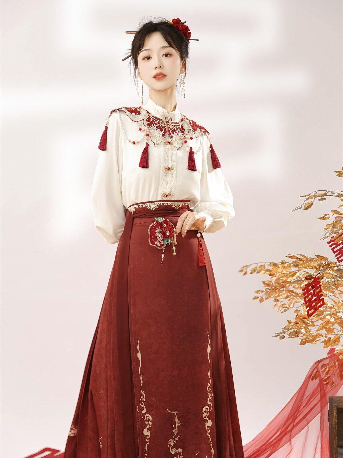 Sweet Promise Red Embroidered Cloud Yoke Mamian Skirt Women's Polyester Skirt Sets