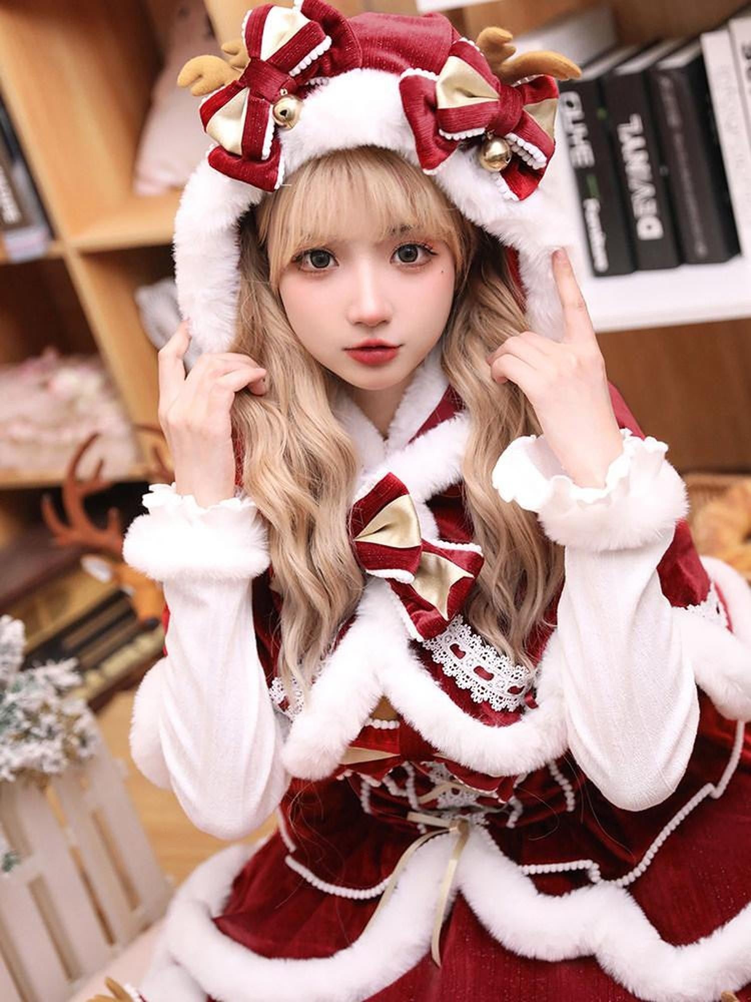 Sweet Promise Red Hooded Cape Lolita Bow Trim Round Neck Women's Jsk / Jumper Skirts