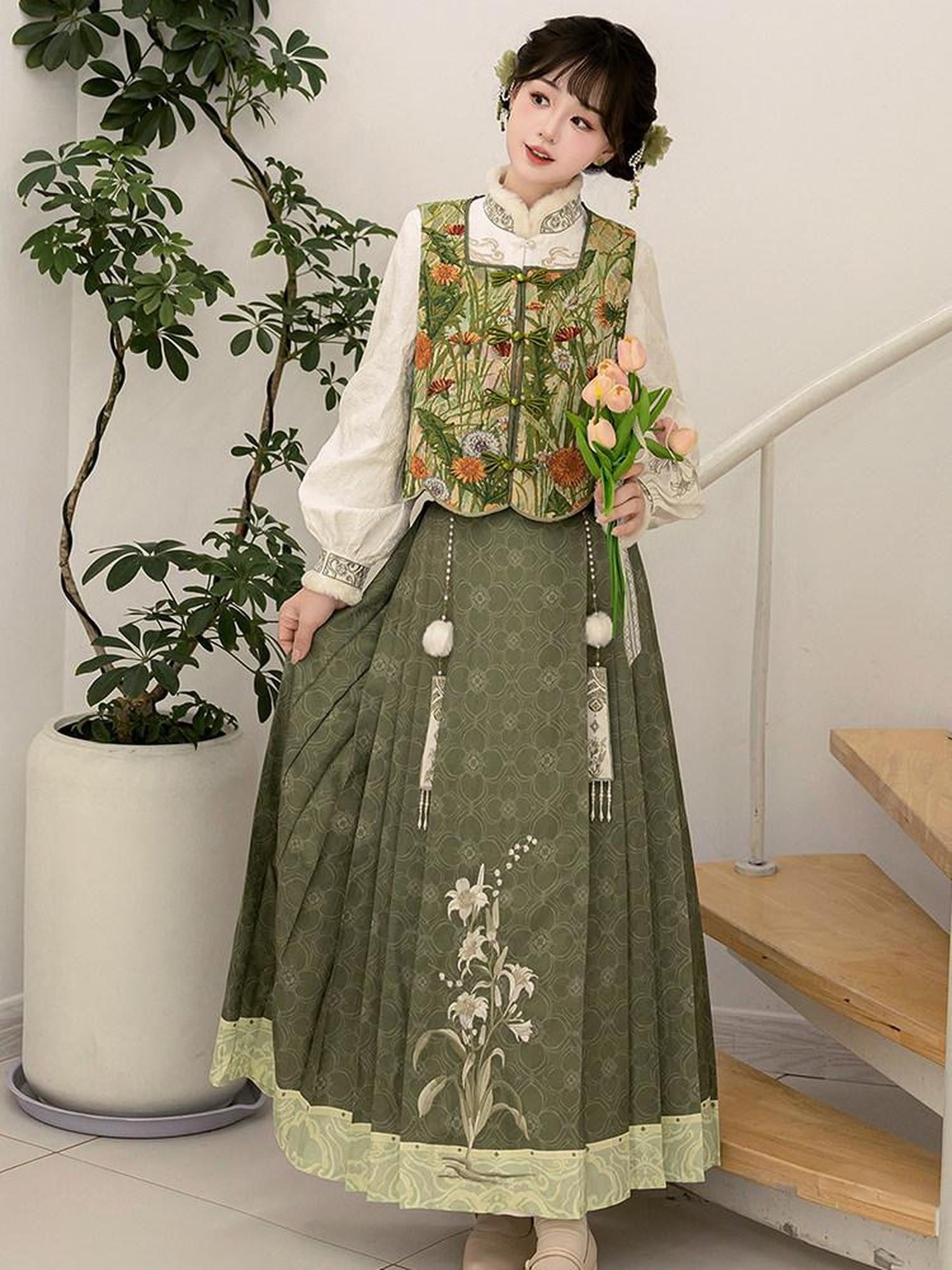 Sweet Promise Vintage Chinese Modernized Hanfu Mamian Three Piece Women's Polyester Skirt Sets