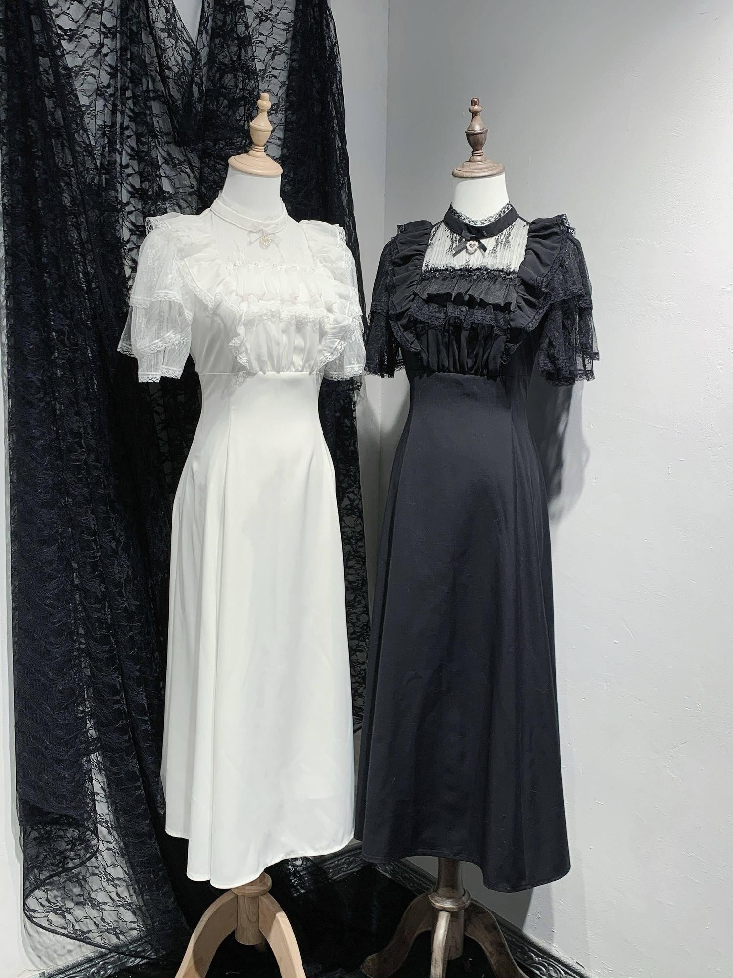 Virtual Paradise Minimalist Clean Pearl Embellished Long Women's Lace Short Sleeve Op