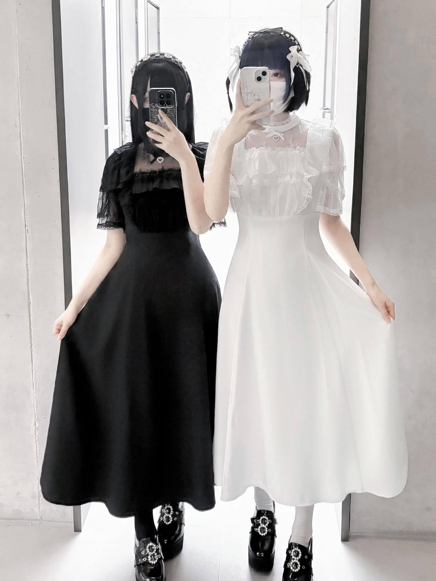 Virtual Paradise Minimalist Clean Pearl Embellished Long Women's Lace Short Sleeve Op
