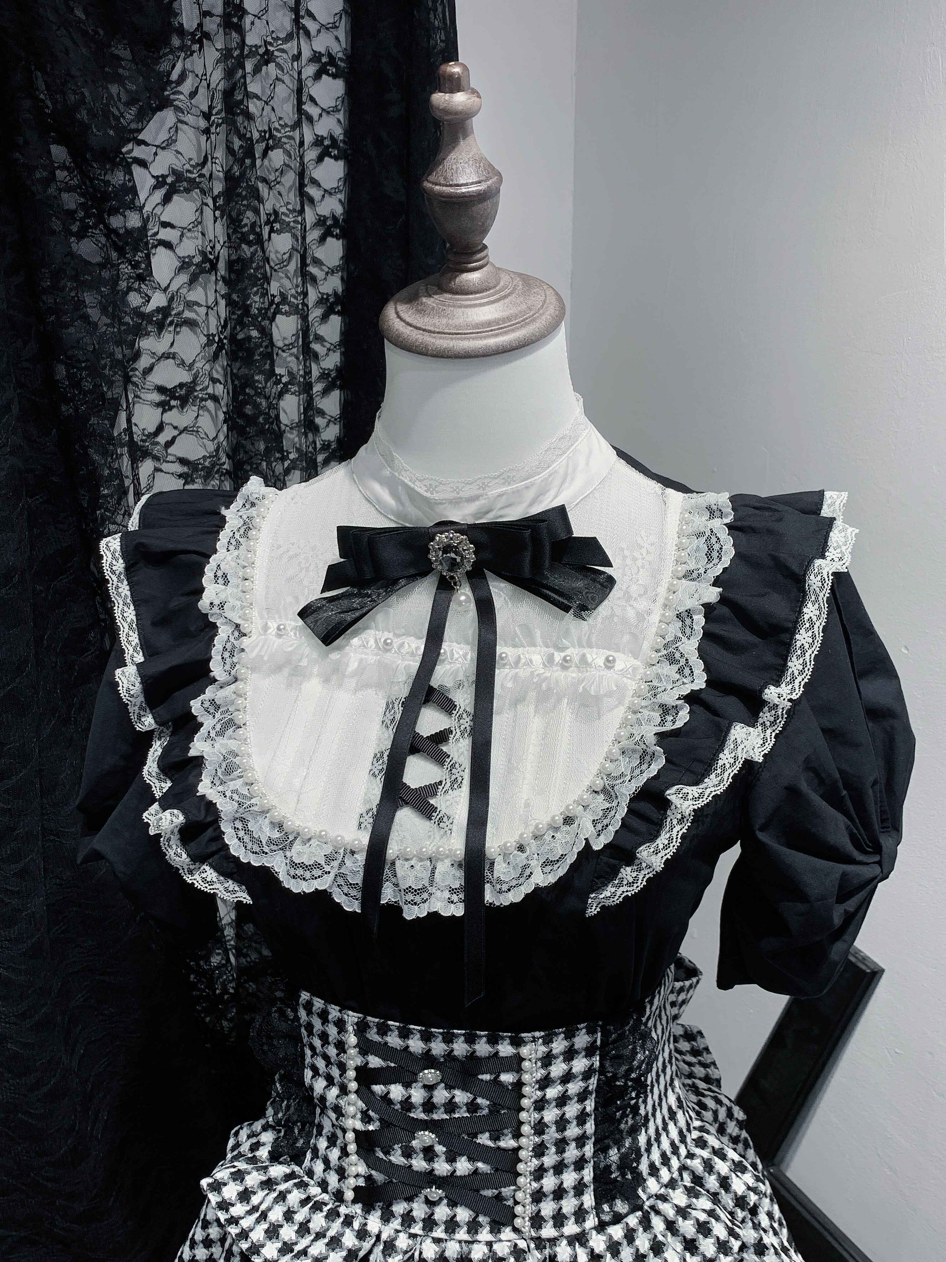 Virtual_Paradise_Plaid_Bow_Pearl_Kawaii_Japanese_Women's_Lace_Short_Sleeve_Blouses_959599547469_MISSTT