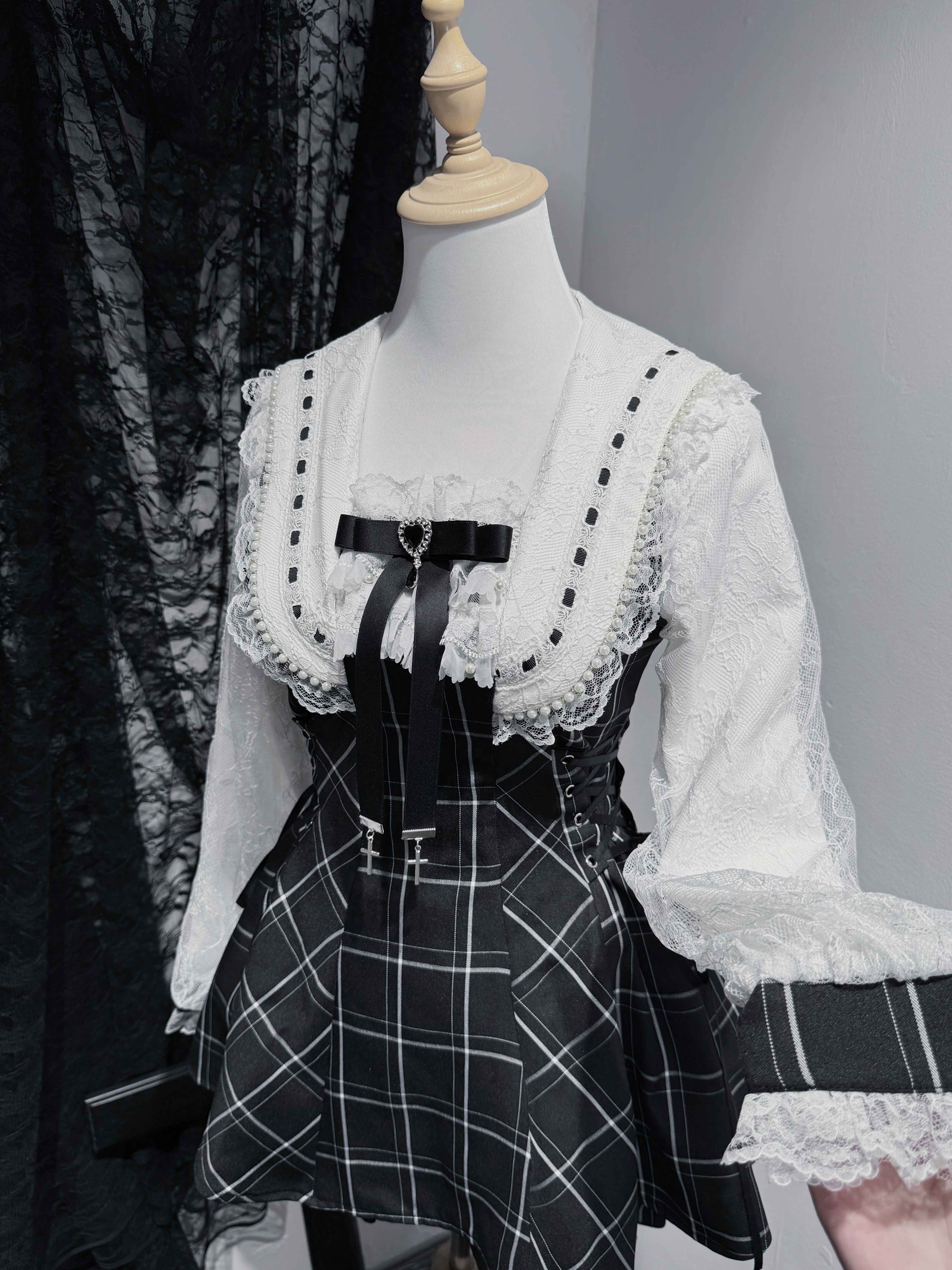 Virtual_Paradise_Plaid_Bow_Pearl_Lace_Turn_Down_Collar_Women's_Long_Sleeve_Op_972377796260_MISSTT