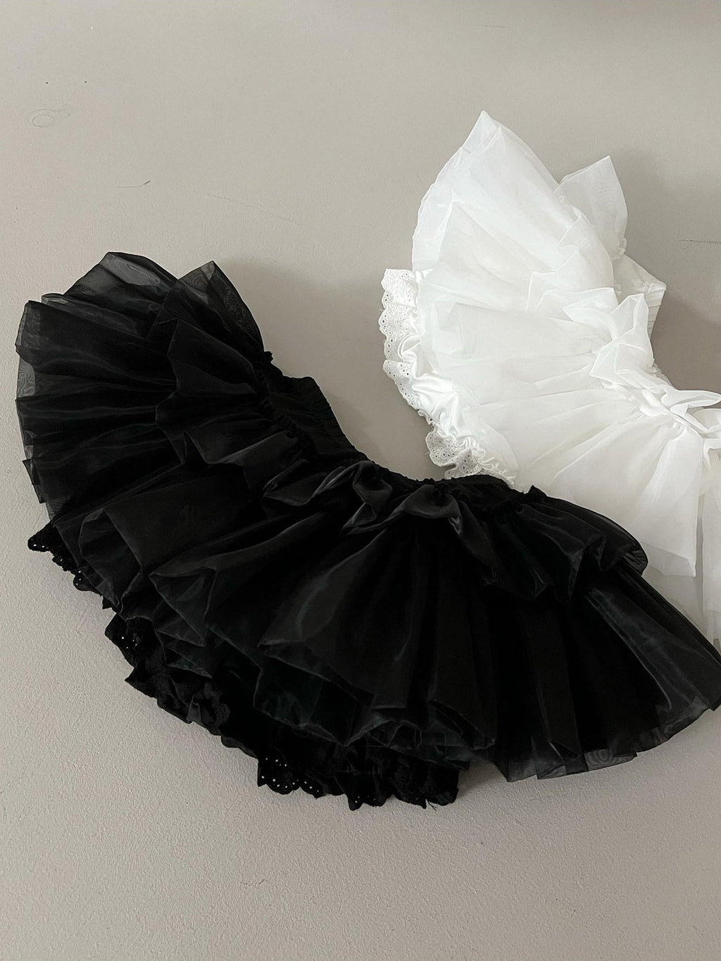 With PUJI 25cm Mini Pumpkin Petticoat Rigid Hoop Lace Women's Short Bloomers
