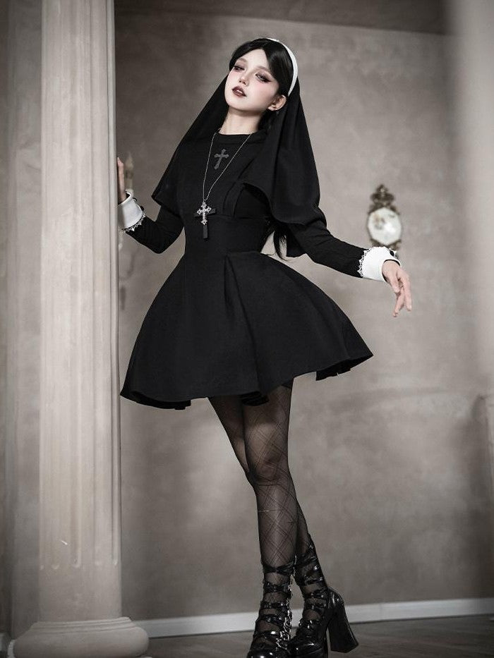 With PUJI Black And White Nun Style Lolita Seven Panel Flared Women's Long Sleeve Op