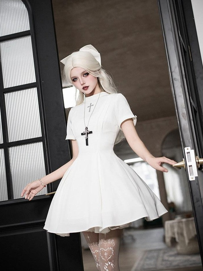 With PUJI Black And White Nun Style Lolita Seven Panel Flared Women's Long Sleeve Op