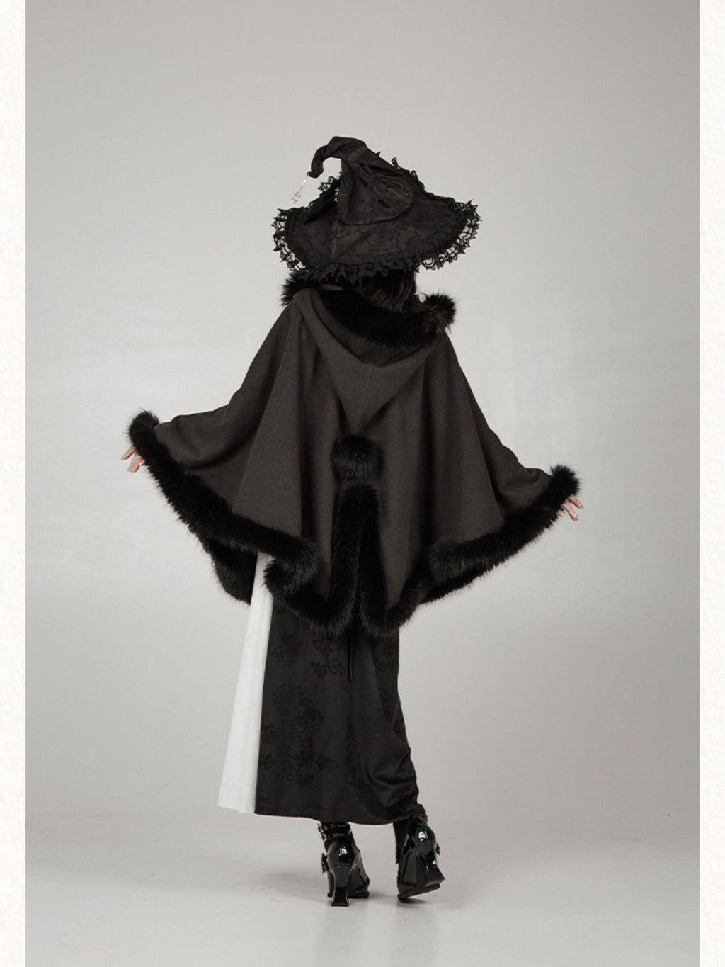 With PUJI Black Hooded Gothic Brooch Women's Thick Fleece Lined Long Cloaks