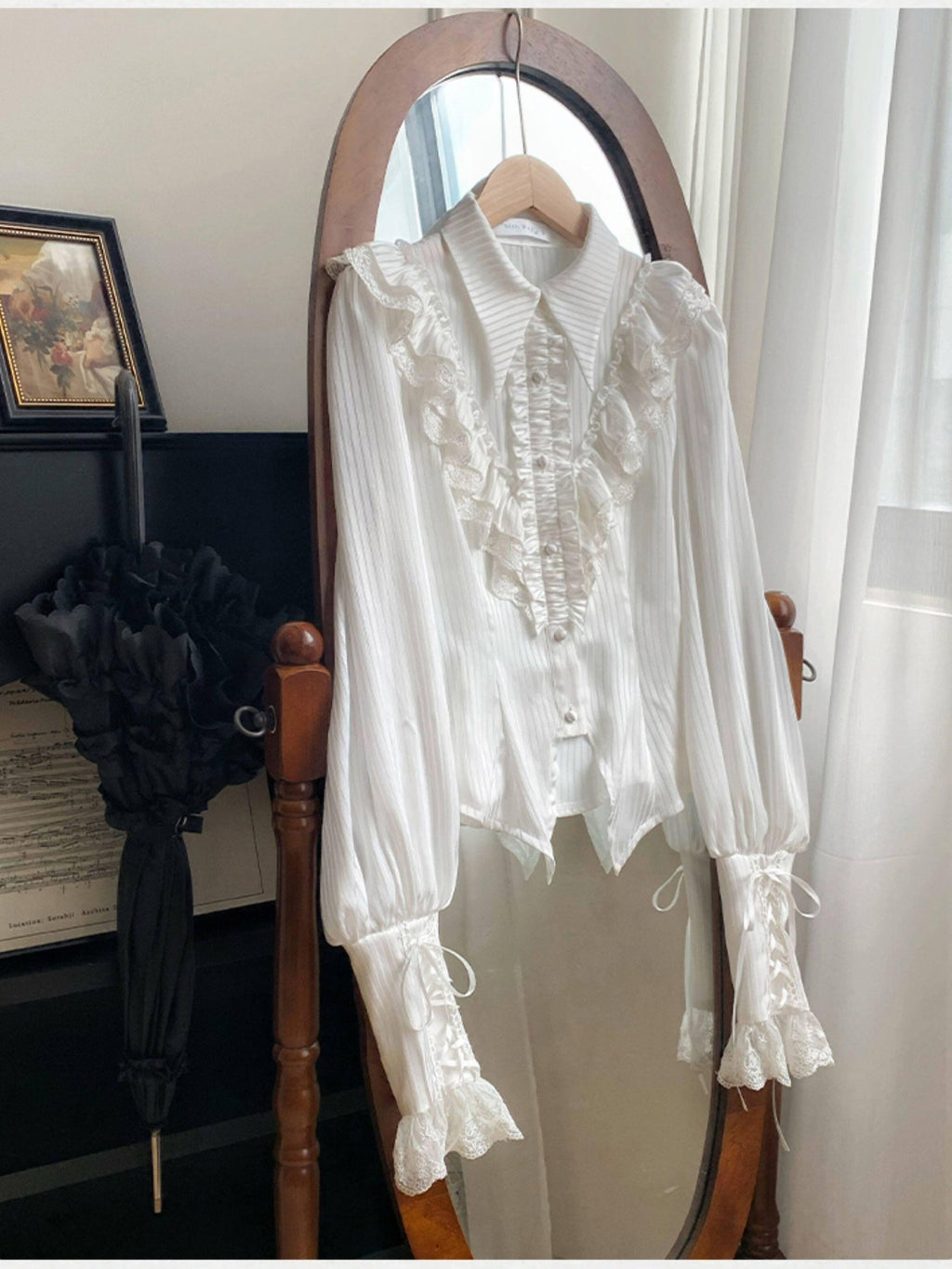 With PUJI Gothic Lolita Lantern Sleeve Turn Down Collar Women's Long Sleeve Blouses