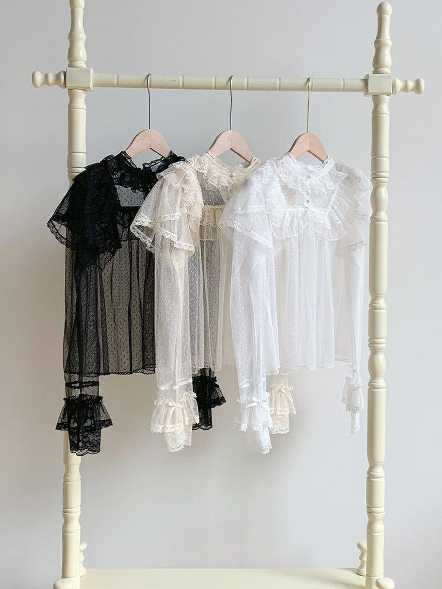 With PUJI Misty Tricolor Dotted Tulle Lace Women's Lightweight Long Sleeve Blouses