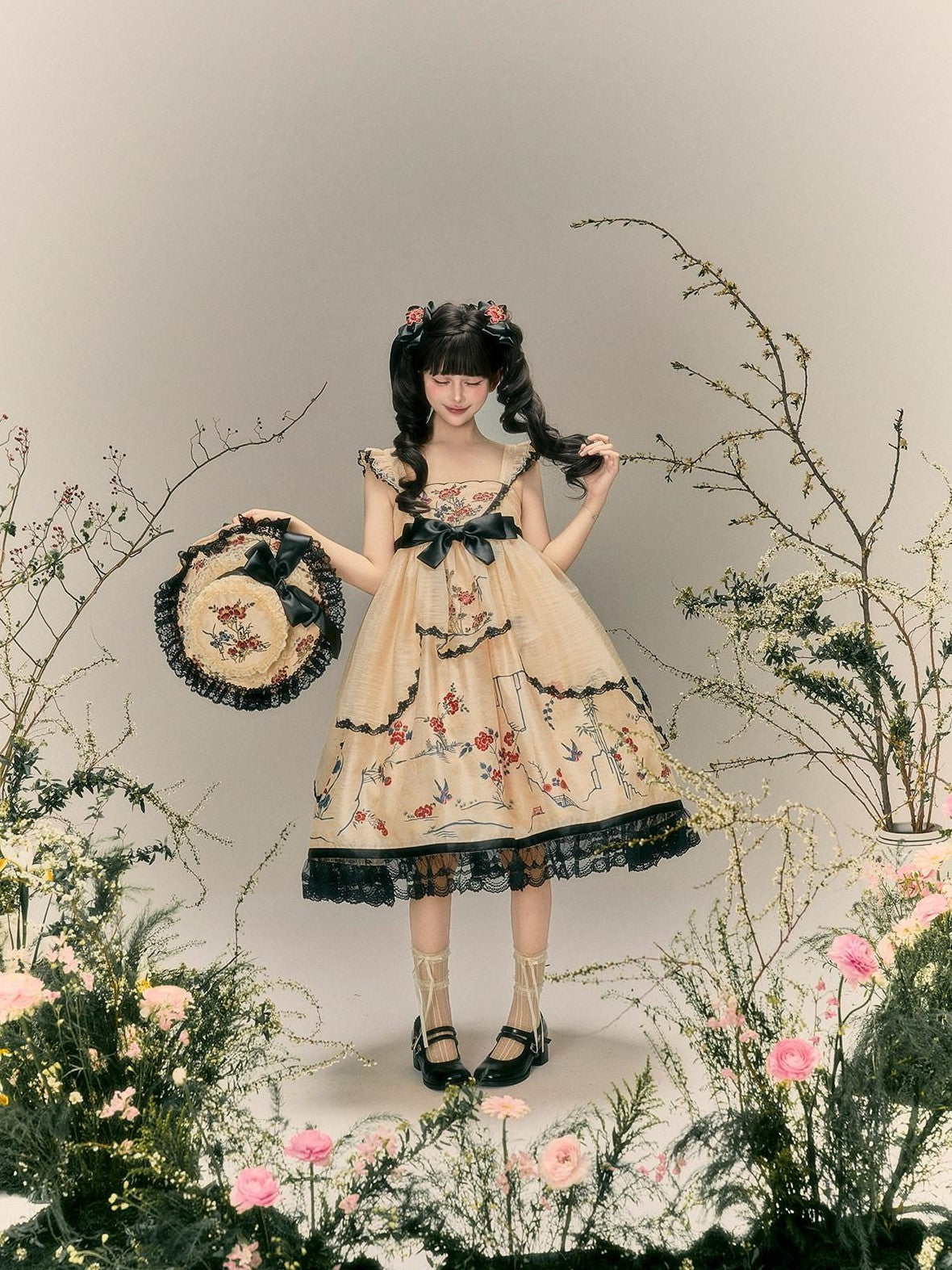 Yi Mu Hu Tao Amber Floral Bird Embroidered Sino Western Strappy Women's Jsk Sets