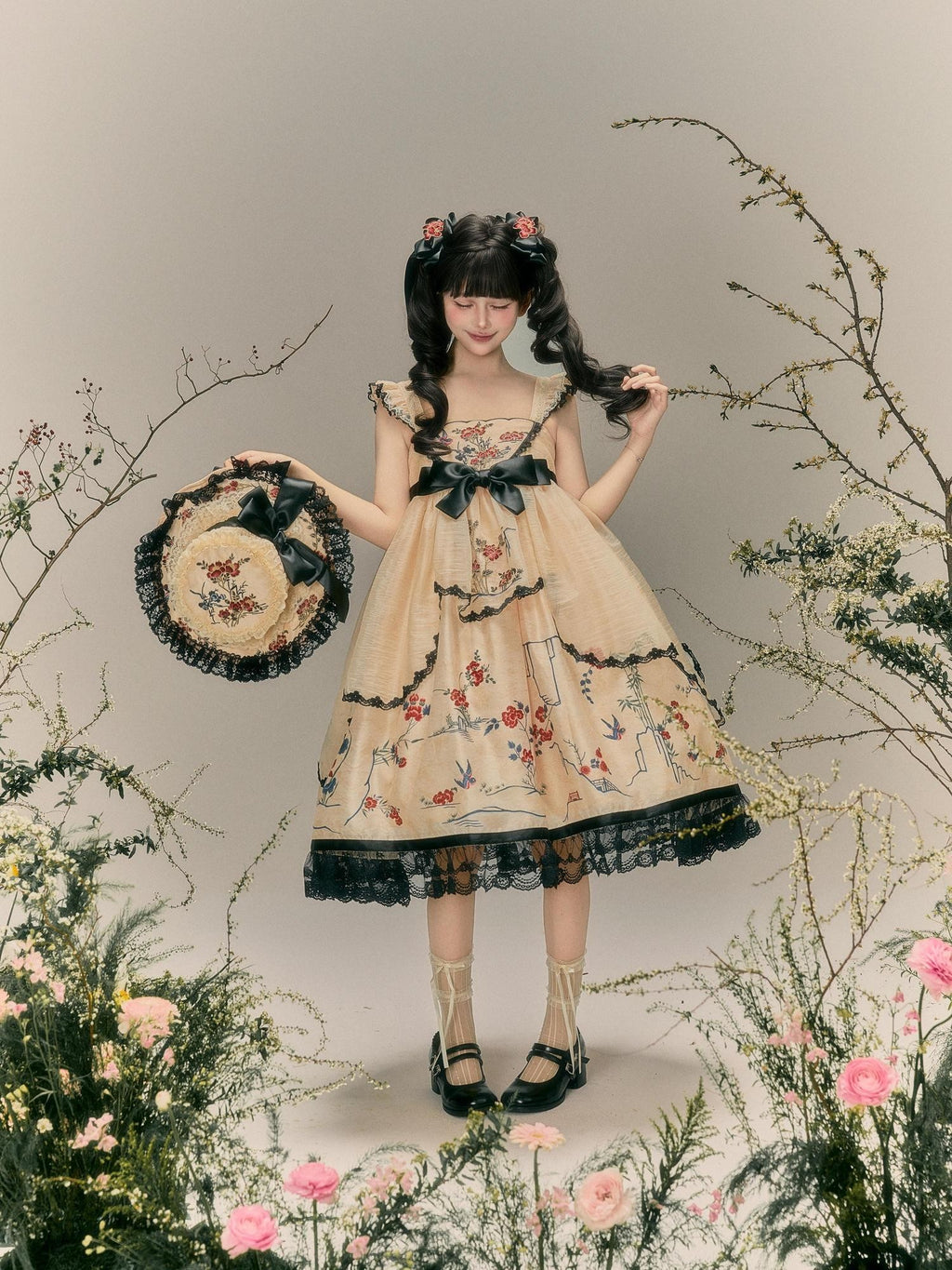 Yi Mu Hu Tao Amber Floral Bird Embroidered Sino Western Strappy Women's Jsk Sets