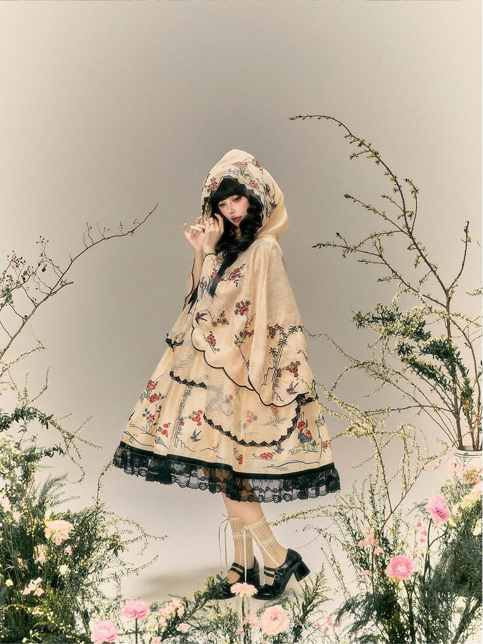 Yi Mu Hu Tao Amber Floral Bird Embroidered Sino Western Strappy Women's Jsk Sets