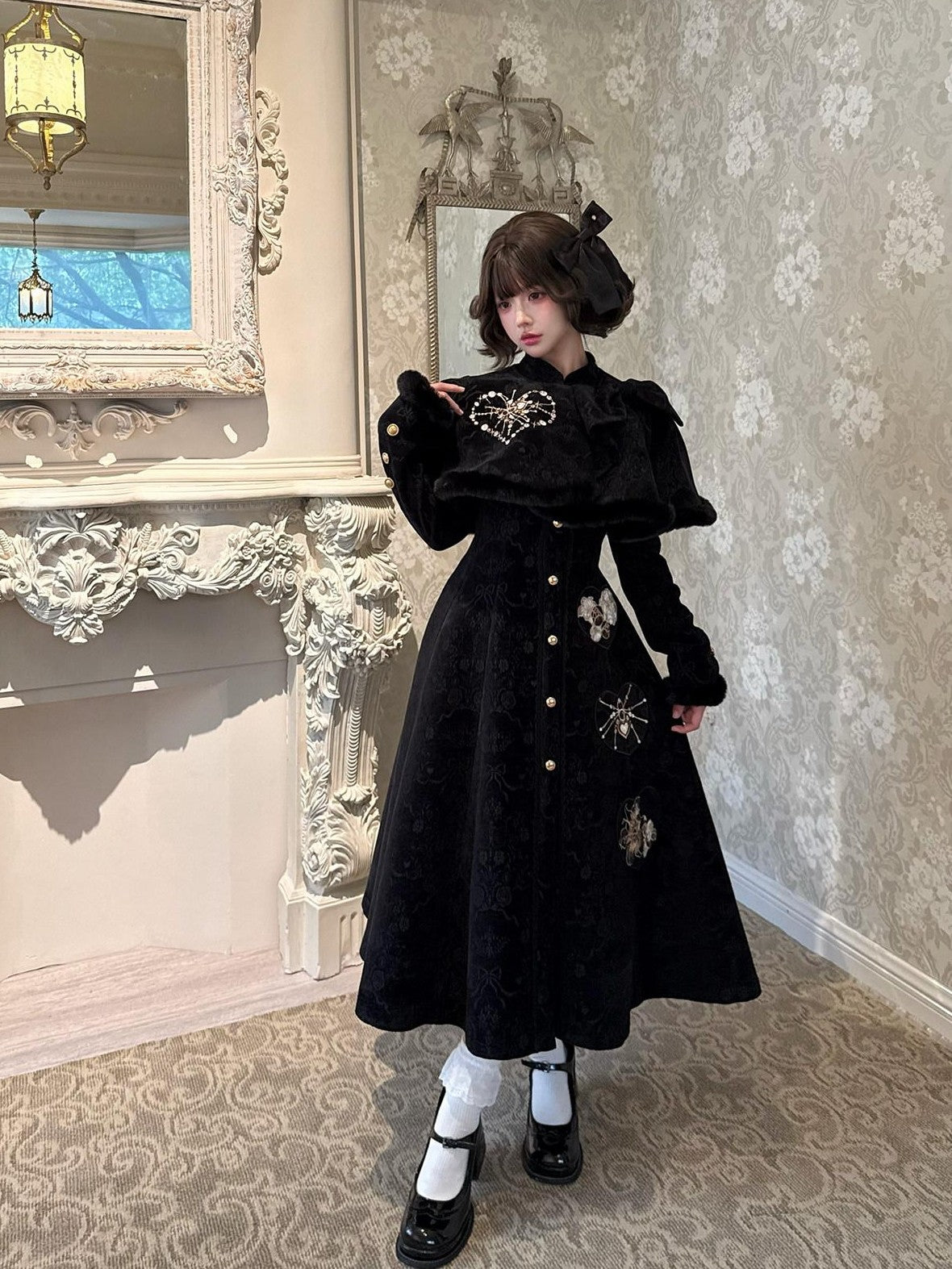 Yi Mu Hu Tao Black Embroidered Waist Cinch Cloak Chinese Style Women's Velvet Long Sleeve Op