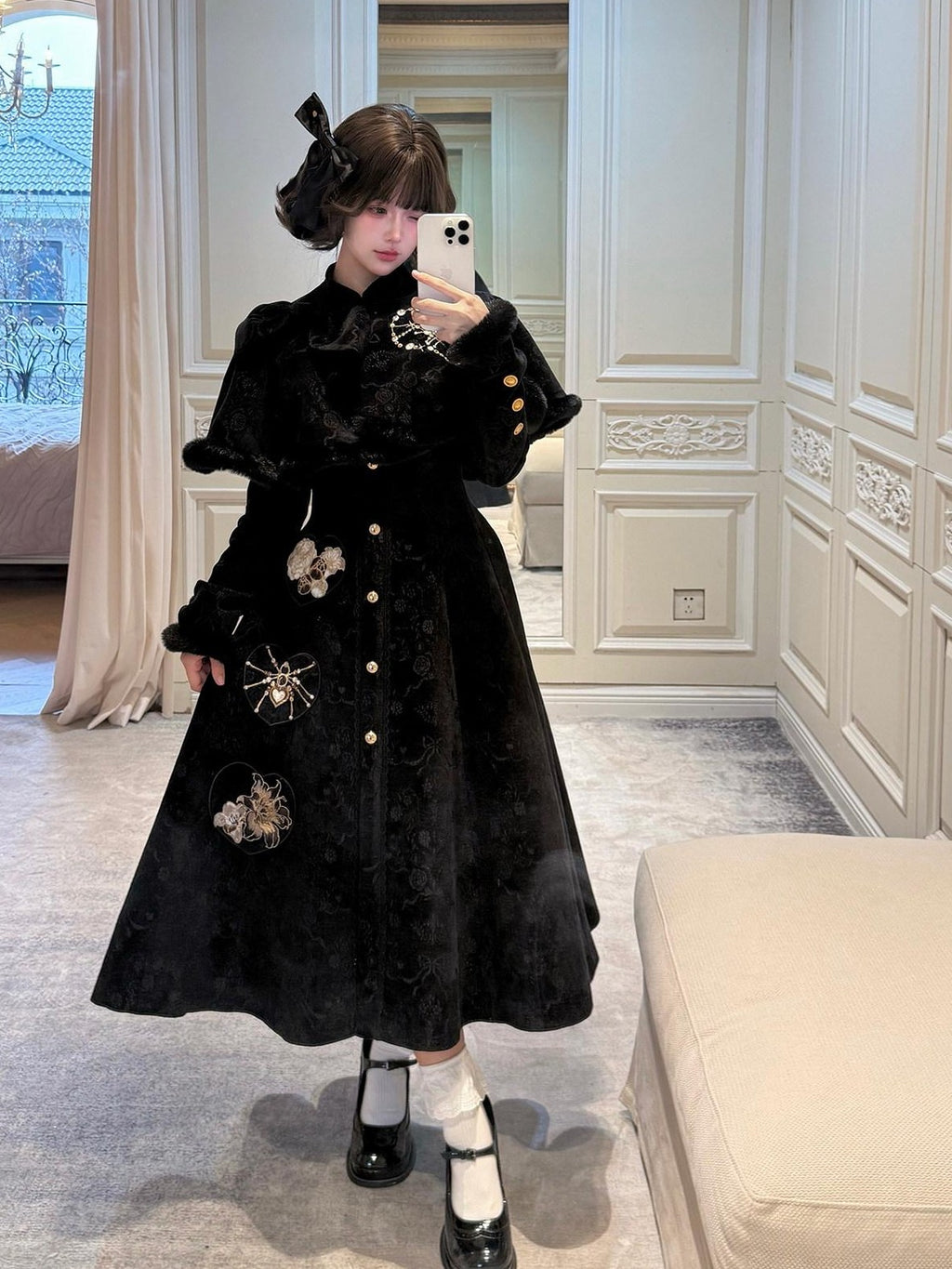 Yi Mu Hu Tao Black Embroidered Waist Cinch Cloak Chinese Style Women's Velvet Long Sleeve Op
