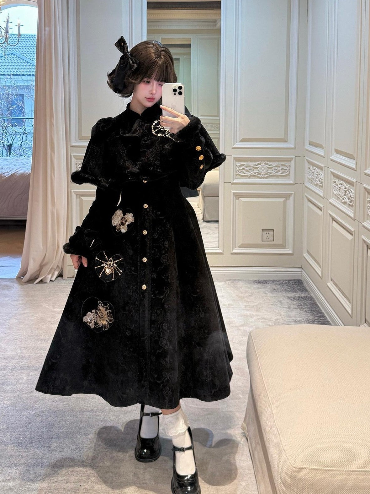 Yi Mu Hu Tao Black Embroidered Waist Cinch Cloak Chinese Style Women's Velvet Long Sleeve Op