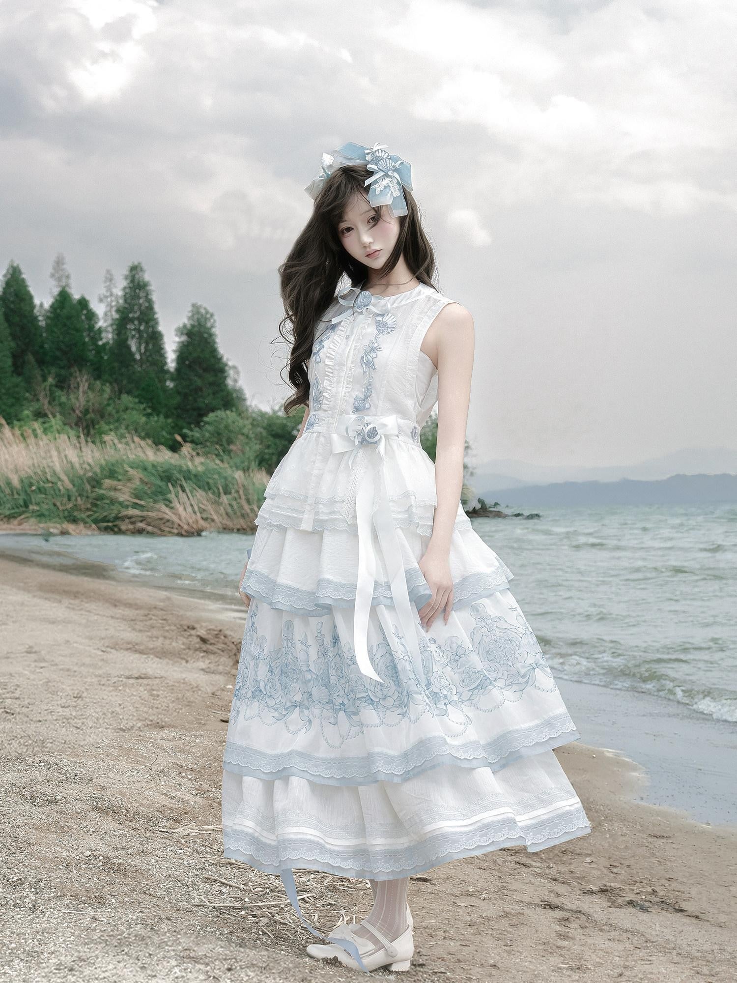 Yi Mu Hu Tao Seashell Embroidered Bib Tiered Cake Women's Tencel Jsk / Jumper Skirts