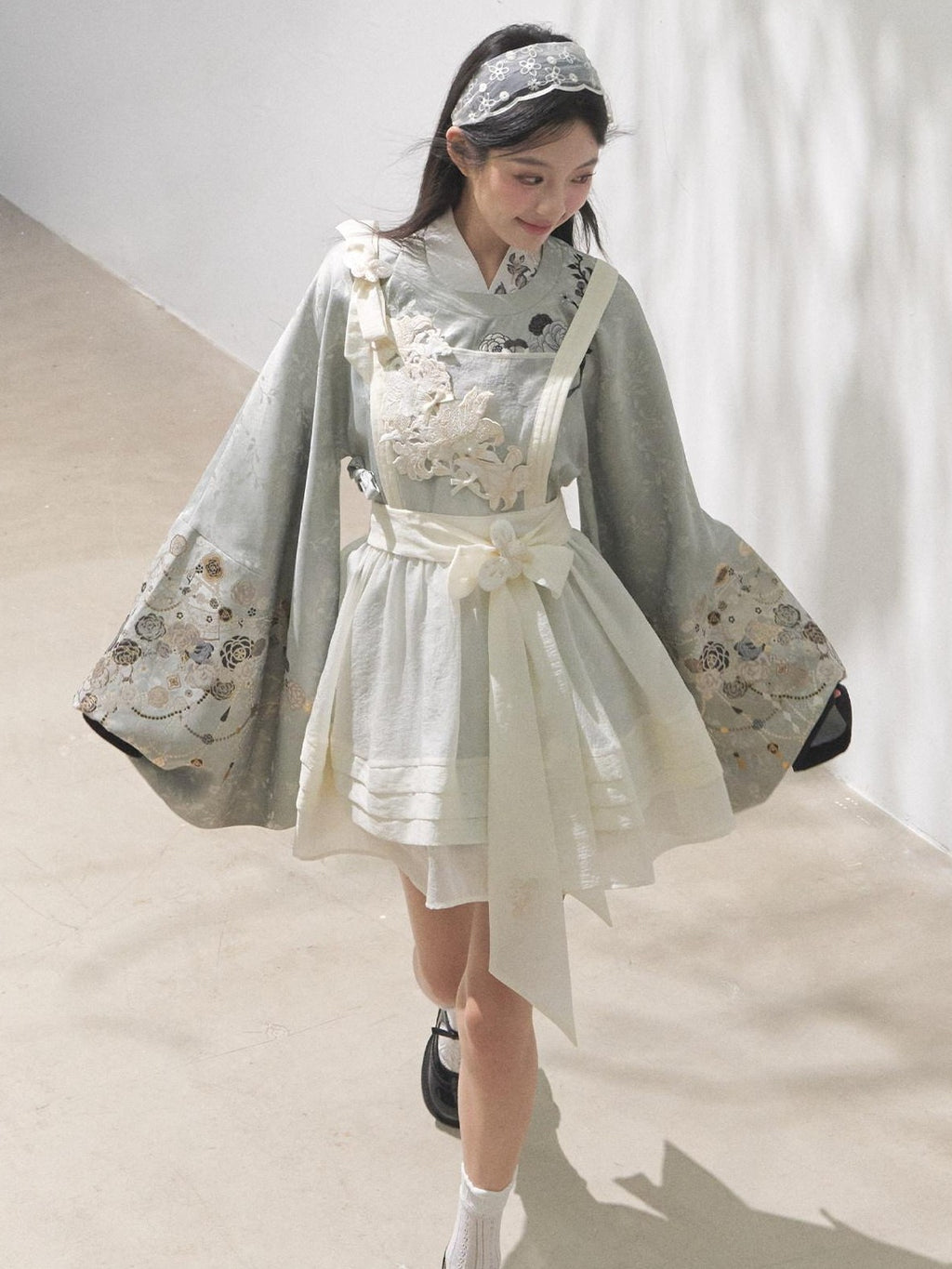 Yi Mu Hu Tao Tea Flower Embroidered Ming Style Hanfu Mamian Skirt Women's Skirt Sets