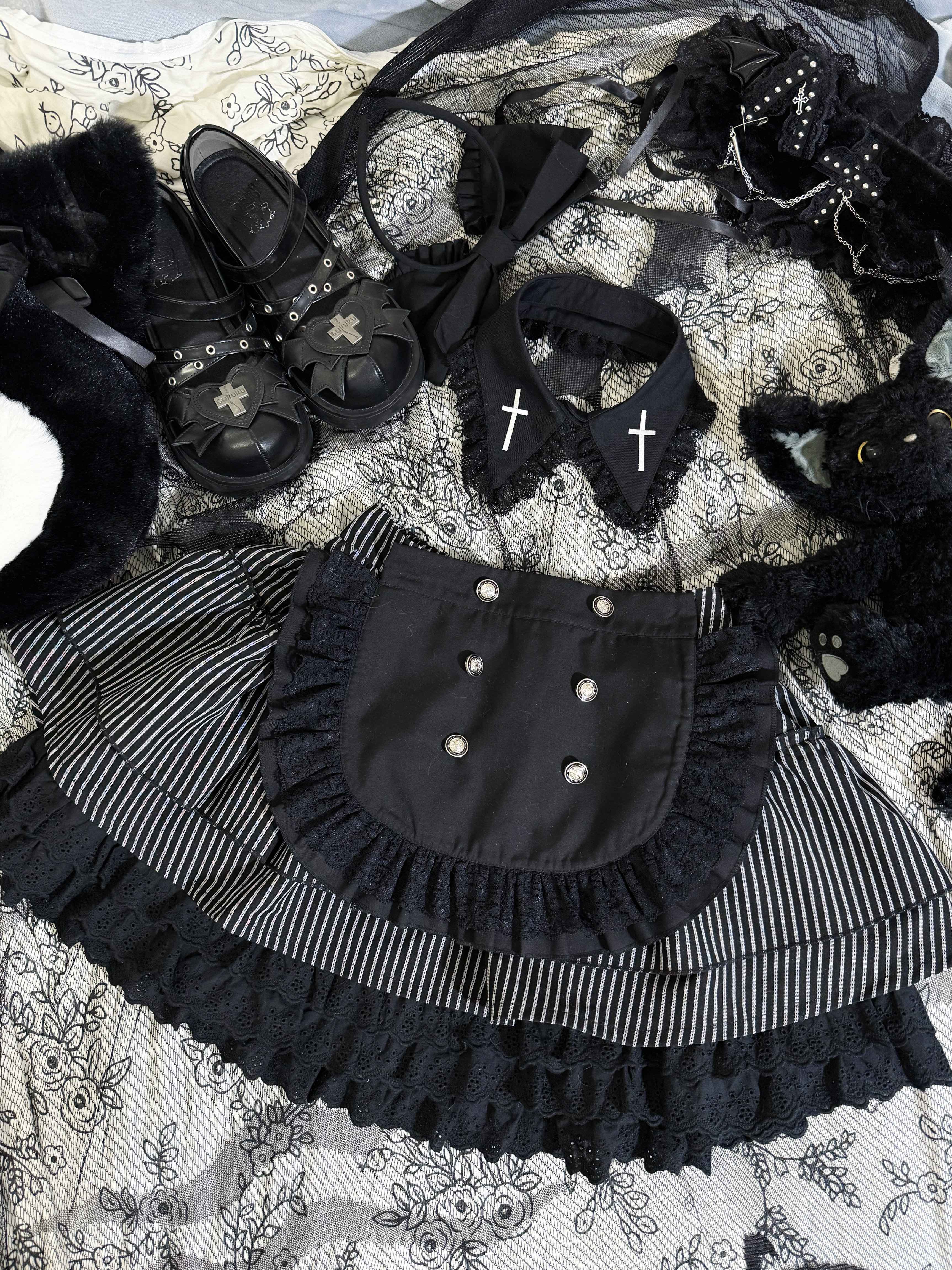 kukuwa_Angel_Gothic_Striped_Cross_Heart_Chain_Layered_Women's_Skirt_Sets_967848475335_MISSTT