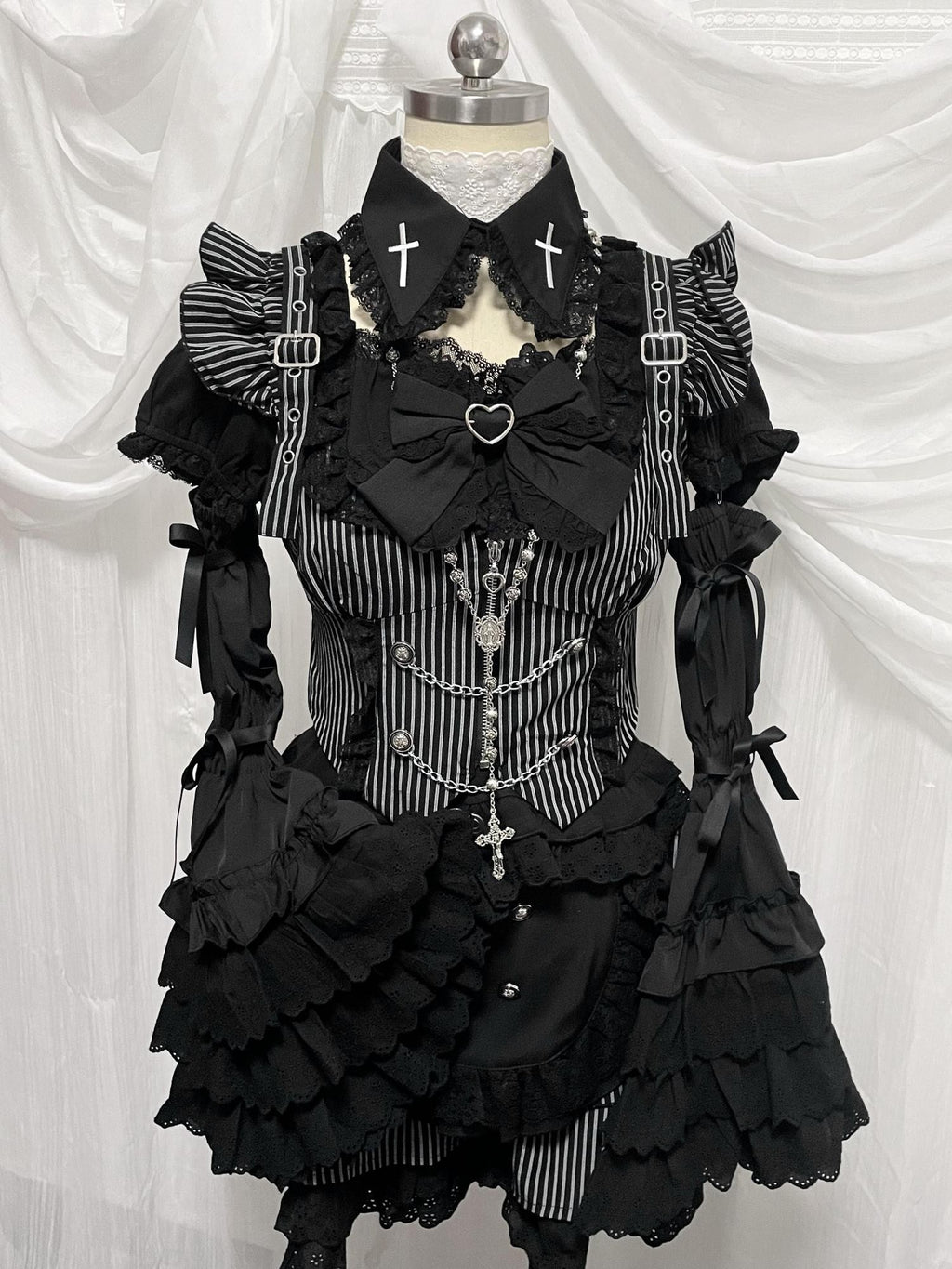 kukuwa Angel Gothic Striped Cross Heart Chain Layered Women's Skirt Sets