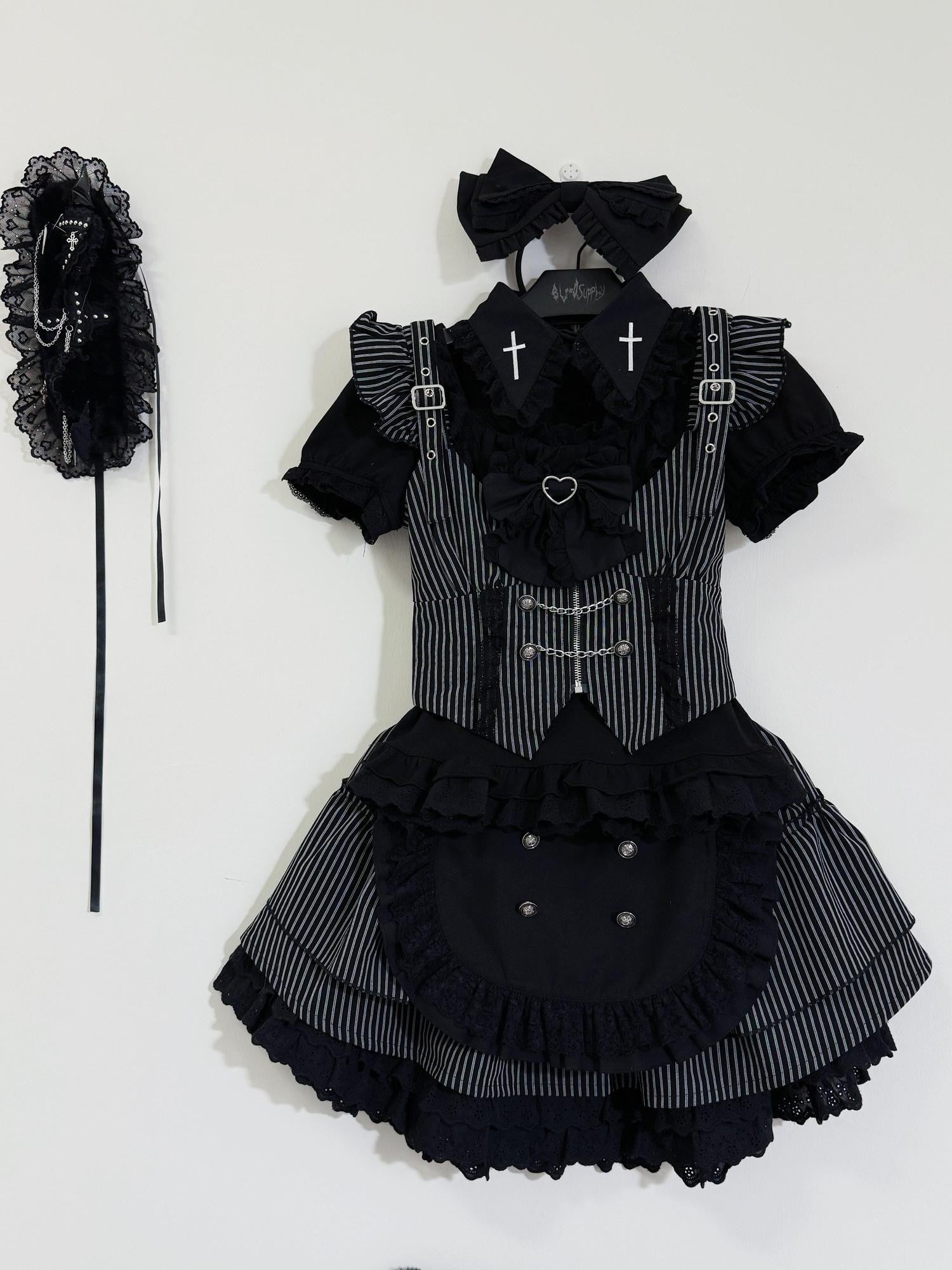 kukuwa Angel Gothic Striped Cross Heart Chain Layered Women's Skirt Sets