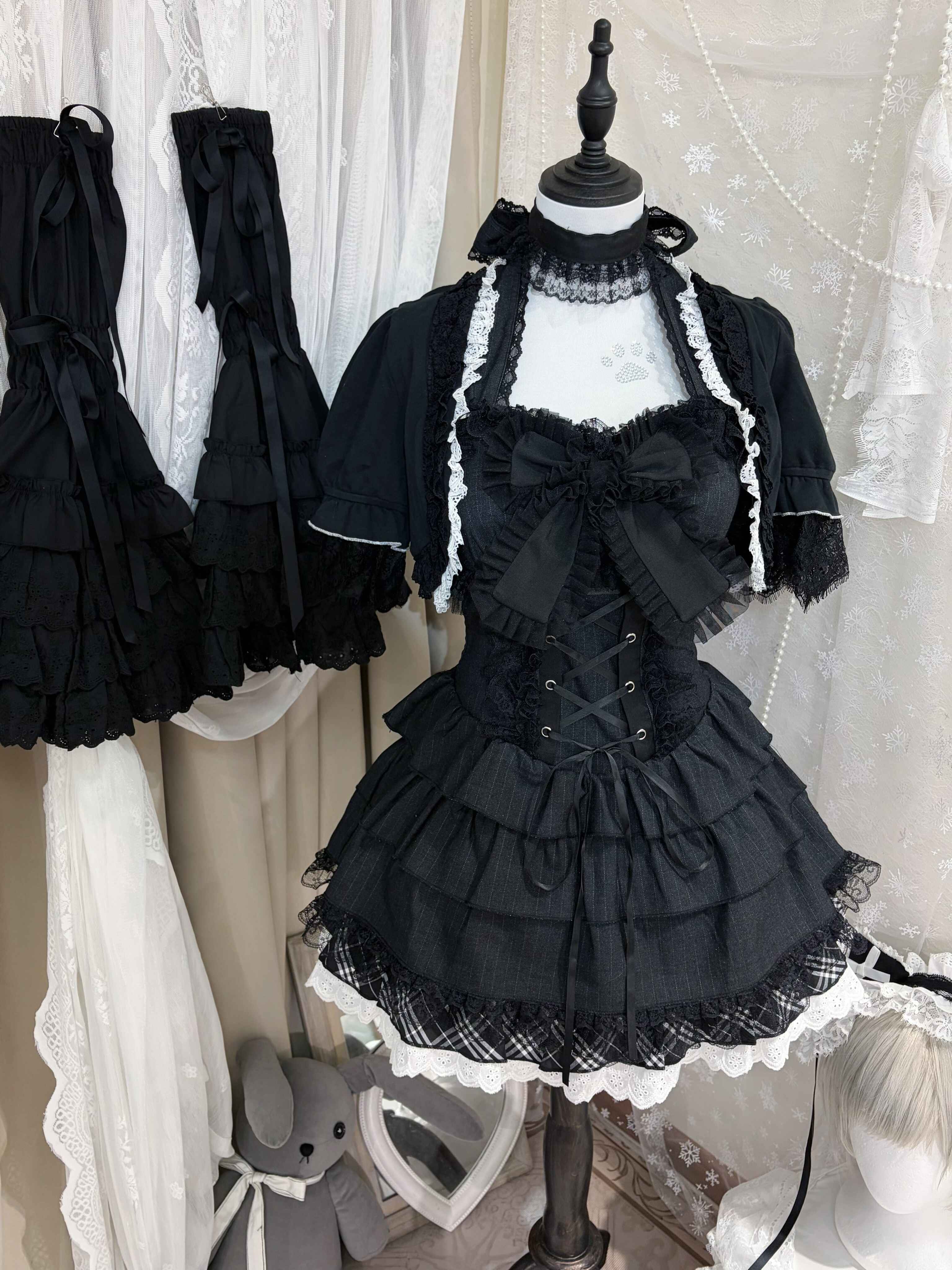 kukuwa_Gothic_Lace_Plaid_Halter_Ribbon_Fitted_Women's_Other_Fabric_Jsk_/_Jumper_Skirts_941701121630_MISSTT