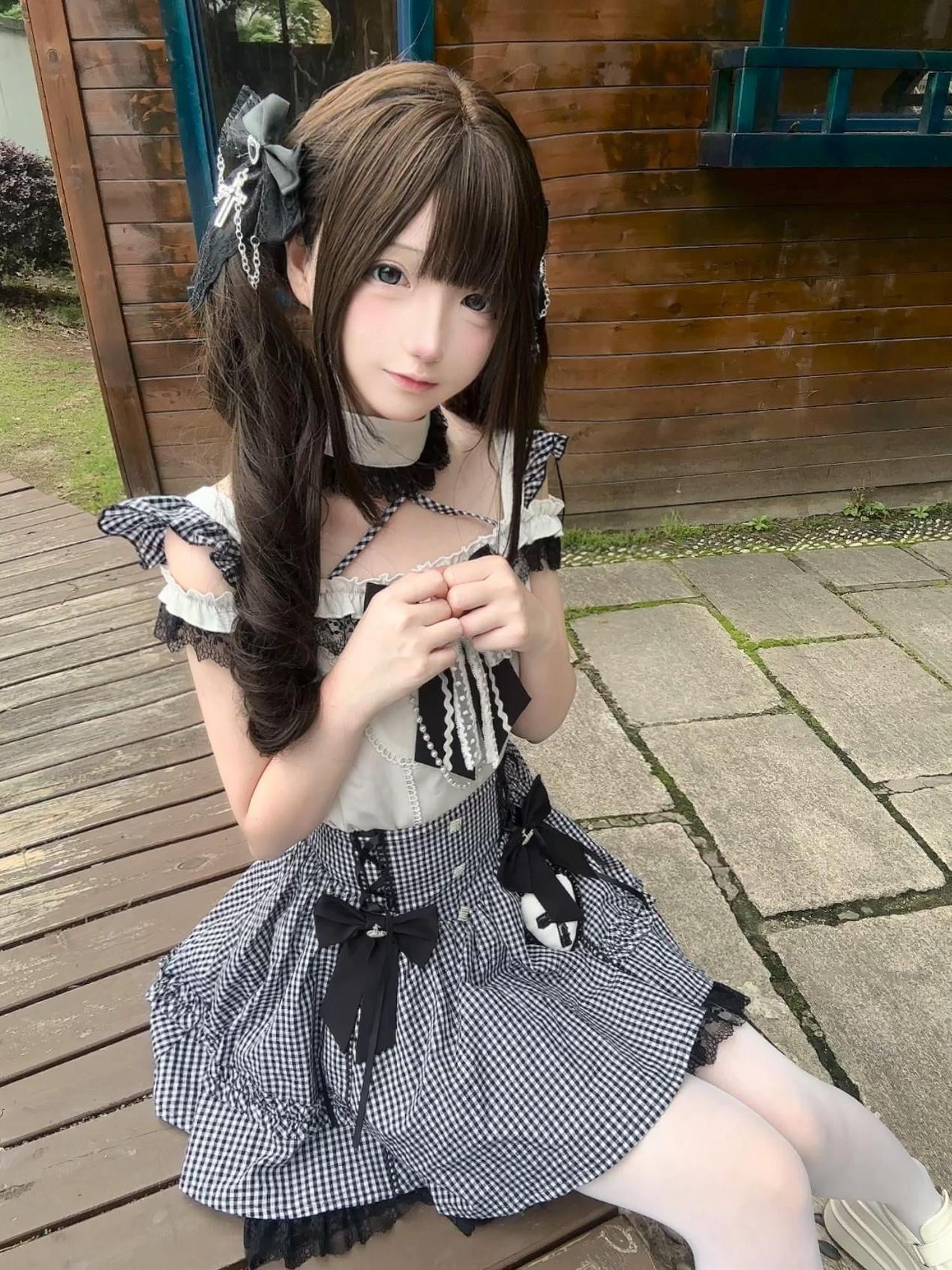 kukuwa Gray Rabbit Lace Collar Cross Bow Women's Knit Short Sleeve Skirt Sets